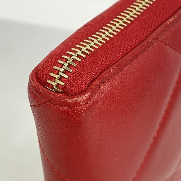 CHANEL Red Lambskin Leather Wallet - Picture 7 of 10